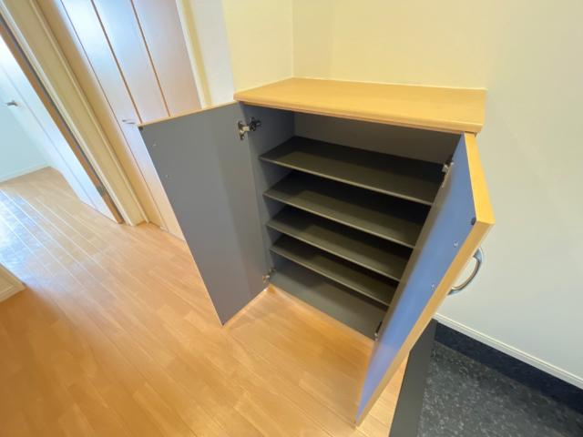 エターナルの収納|下駄箱