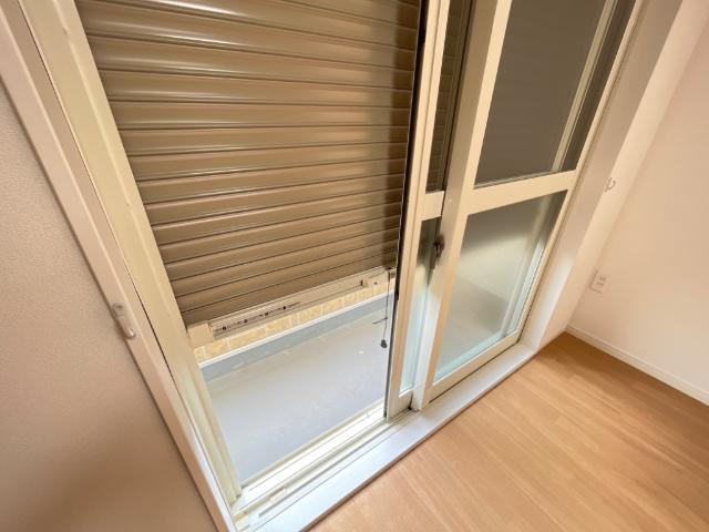 エターナルの内装|シャッター雨戸