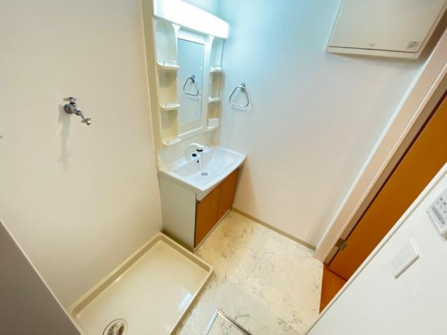 エターナルの洗面所|洗髪洗面化粧台