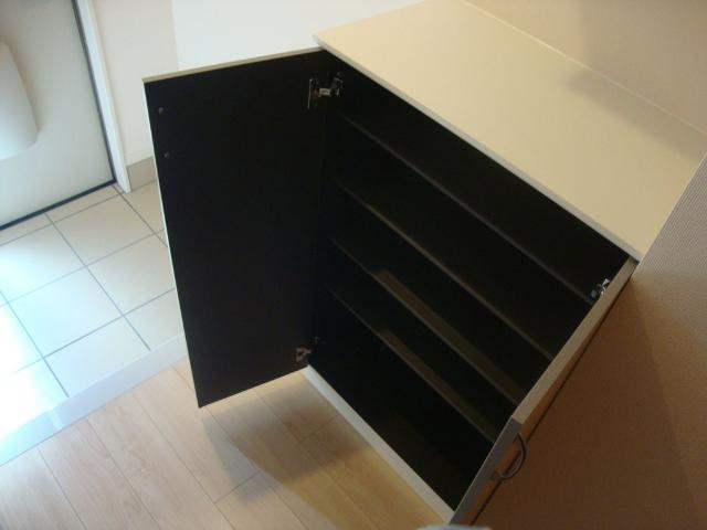 エスポワール　Ａの収納|下駄箱（イメージ）