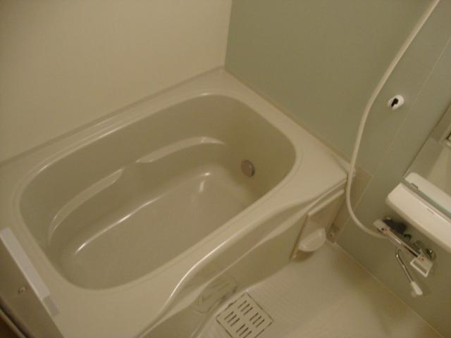 アプリーレ　Ｂの浴室|バス