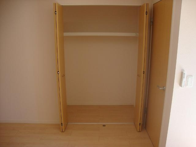 アプリーレ　Ｂの収納|クローゼット