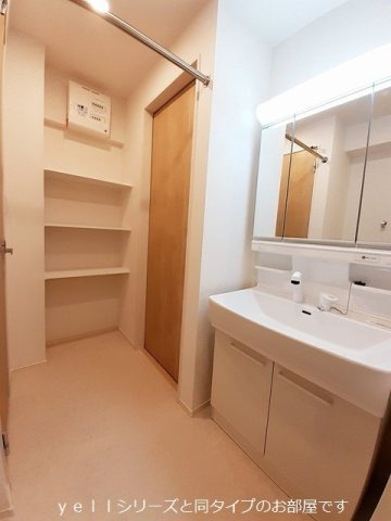 ウィステリア・エフの洗面所