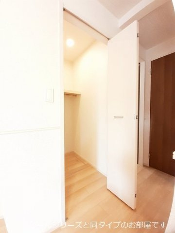 エタニティ・Ｅの収納