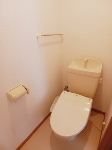 オークハウスのトイレ