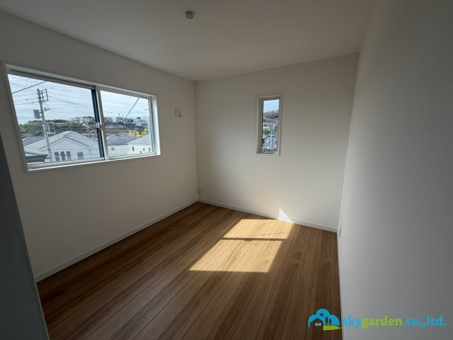 秦野市第1北矢名　新築戸建　全5棟4号棟の子供部屋