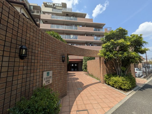 ３方向に窓の角部屋！リノベの４LDKはココ！【ナイスアーバンステイツ三ツ境】の外観