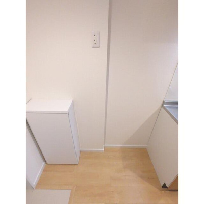 【居間・リビング】 | ヴェスタ南小岩 | 冷蔵庫置き場 