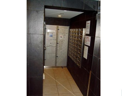 【その他共用部分】 | セントパレス方南町 | 宅配ボックス・メールボックス完備。