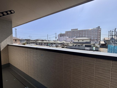 【バルコニー】