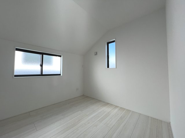 昭島市宮沢町3丁目　新築戸建全3棟の洋室|【洋室1】4.5帖