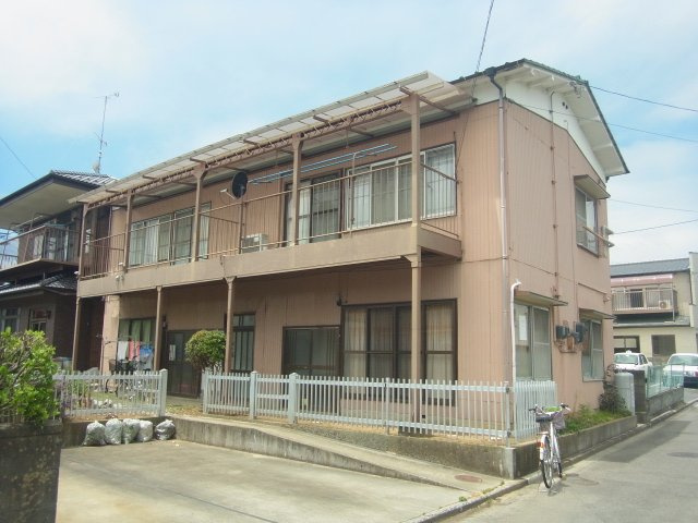 嵐アパートの外観