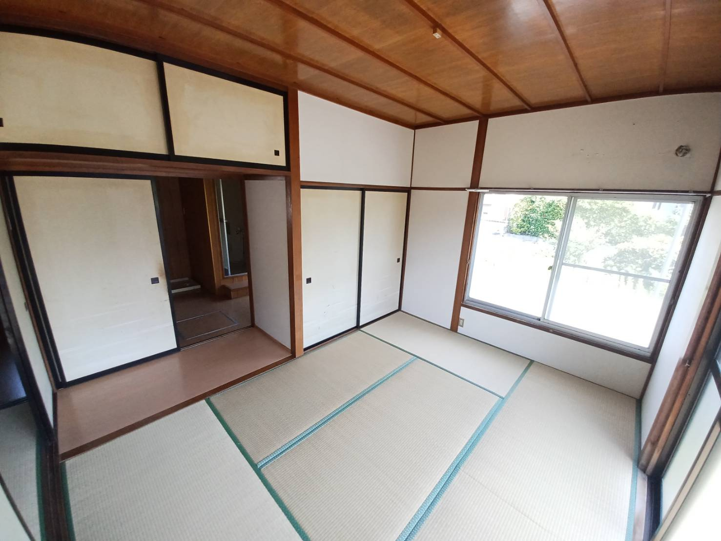 嵐アパートの和室