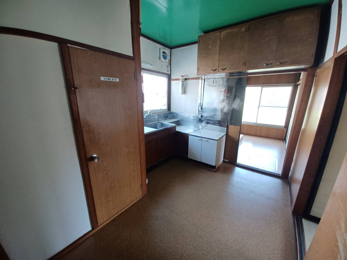 嵐アパートのキッチン