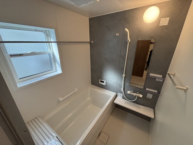 南区宇品神田4丁目の浴室