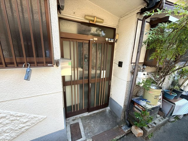 【エントランス】 | 岡2丁目テラス