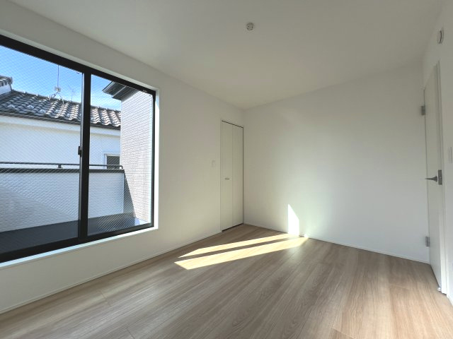 昭島市宮沢町3丁目　新築戸建全3棟の洋室|【洋室3】6帖