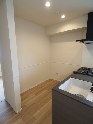 【キッチン】 | オカバ世田谷深沢ヘーベルメゾン | 広々としてゆったりとお料理できますよ♪