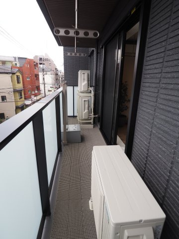 【バルコニー】 | オカバ世田谷深沢ヘーベルメゾン | 日当たりのいいワイドバルコニー、洗濯物も良く乾きそうです！