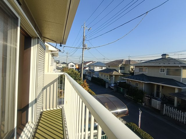 北葛飾郡松伏町　ゆめみ野6丁目　中古戸建のバルコニー|広々としたバルコニーです