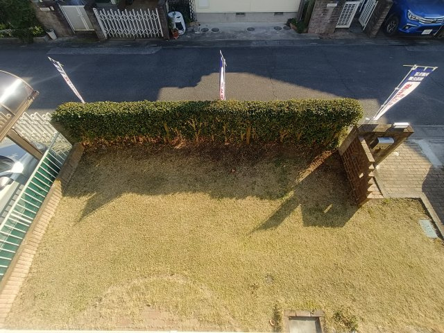 北葛飾郡松伏町　ゆめみ野6丁目　中古戸建の庭|お庭で自由な時間を過ごせます