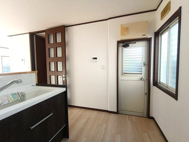 北葛飾郡松伏町　ゆめみ野6丁目　中古戸建のキッチン|お料理しやすいキッチンです