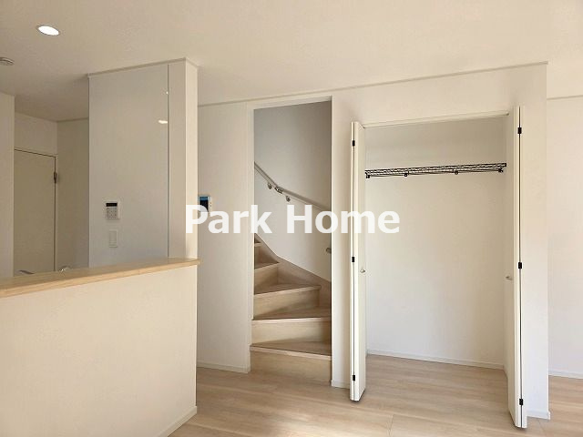 高知市中須賀町 第2 新築戸建ての収納