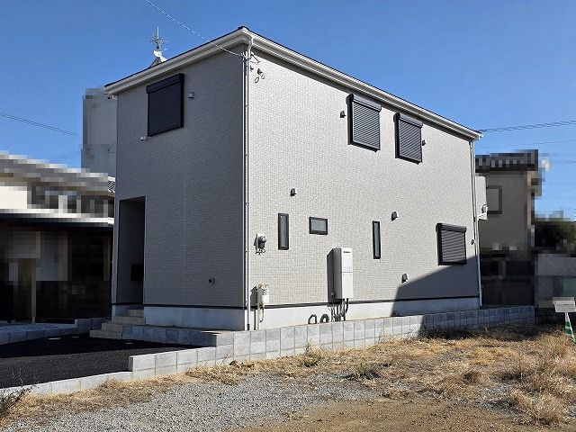 高知市中須賀町 第2 新築戸建ての防犯設備|各窓シャッターあり