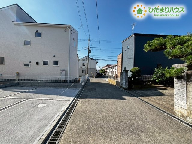 深谷市東方第2　新築一戸建て　リーブルガーデン　02の前面道路含む現地写真|閑静な住宅街で叶える静かな暮らし☆彡