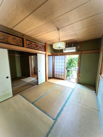 「和泉市戸建」和泉市伯太町中古戸建の和室|ゆったりとくつろげる和室です