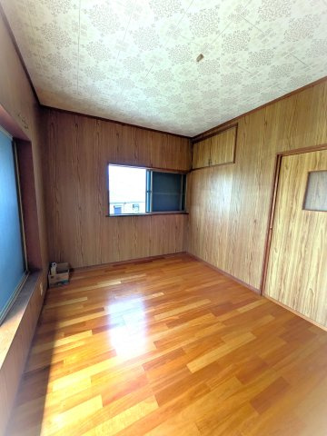 「和泉市戸建」和泉市伯太町中古戸建の洋室|広々とした洋室です