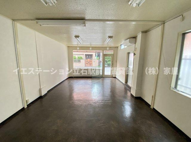 マンション錦の内装