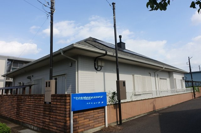 高崎市福島町　【室内プールつき】中古住宅の外観