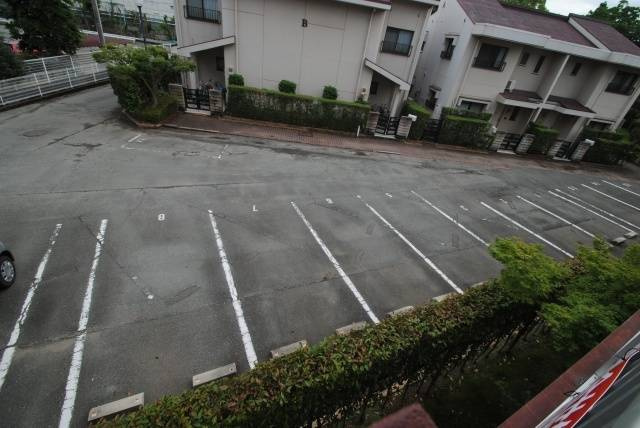 第2村田ハイツ【キャッシュバック対象物件】の駐車場|駐車場完備です