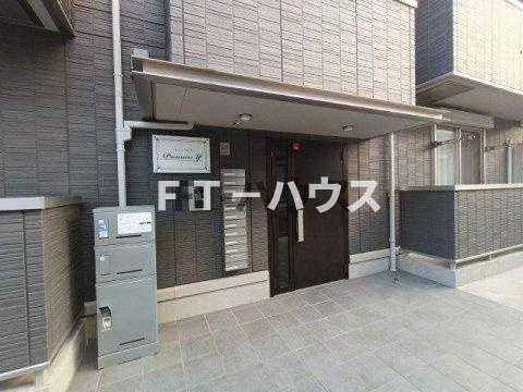 Premiere Yのエントランス