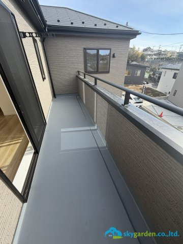 秦野市第1北矢名　新築戸建　全5棟1号棟のバルコニー
