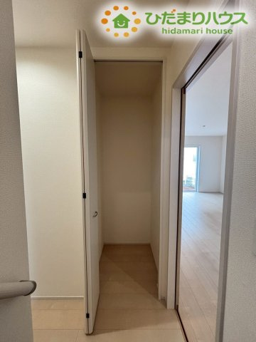 深谷市東方第2　新築一戸建て　リーブルガーデン　03の収納