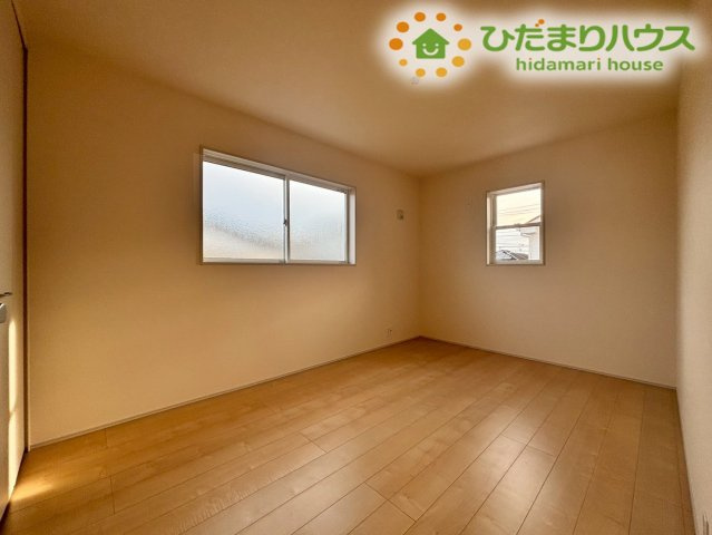 深谷市東方第2　新築一戸建て　リーブルガーデン　03の洋室