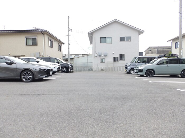 アリカンテ南花岡の駐車場|駐車場