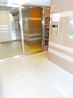 【ロビー】 | プレール・ドゥーク早稲田 | オートロック付☆