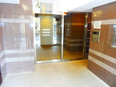 【エントランス】 | プレール・ドゥーク早稲田 | エントランス