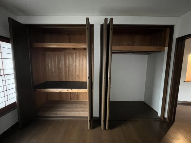 八代市本野町916　戸建の収納