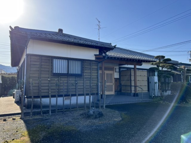 八代市本野町916　戸建の駐車場