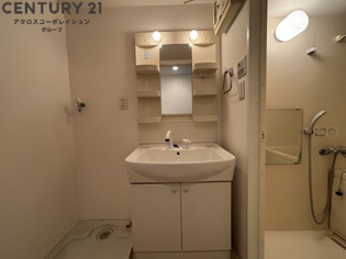 独立洗面化粧台付きでおすすめです！
