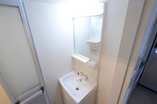 独立洗面化粧台付き！
