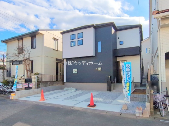 越谷市東大沢10期　新築一戸建ての外観