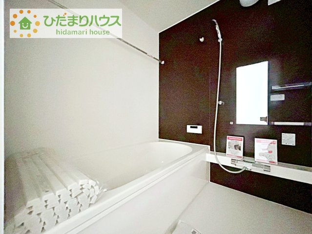 【浴室】 | 土浦市桜町1期　新築戸建 | 清潔感のある浴室は自分一人のリラックス空間を演出してくれます。もちろんお子様と一緒でも十分な広さがあり快適です(^^♪