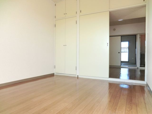 ホワイトオークヴィラ中尾台の寝室|別室参考写真です。