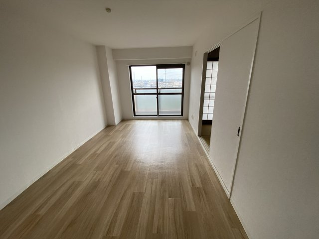 ブリージェ姫路の居間・リビング