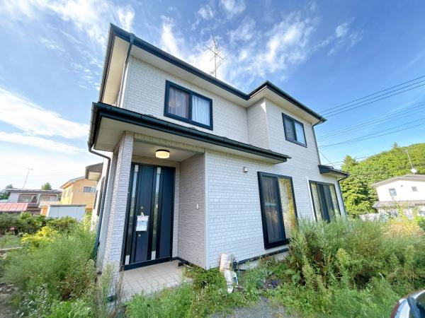 八戸市大字大久保字下町畑の外観|【リフォーム前】屋根外壁塗装を行います。